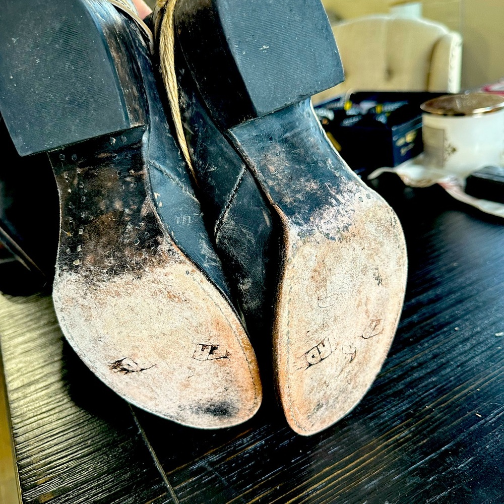 Free Bird distressed boot - Picture 5 of 6